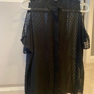All saints irie cold shoulder blouse size medium 100%polyester